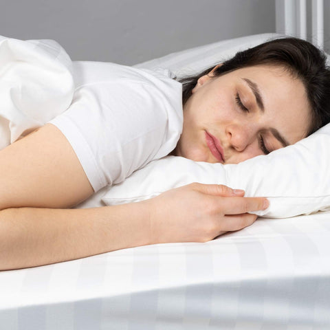 How to Fluff a Pillow for Maximum Comfort and Longevity