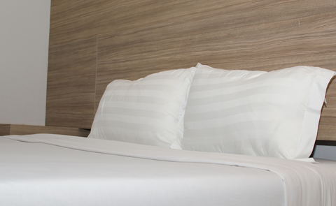What Makes a Good Pillow? (Your Guide to Restful Sleep)